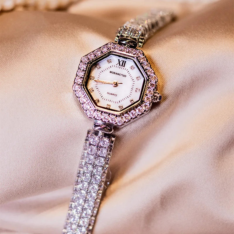 Luxury Crystal Ladies' Bracelet Watch – Elegant Quartz Design